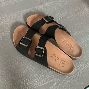 Black Skechers Sandals